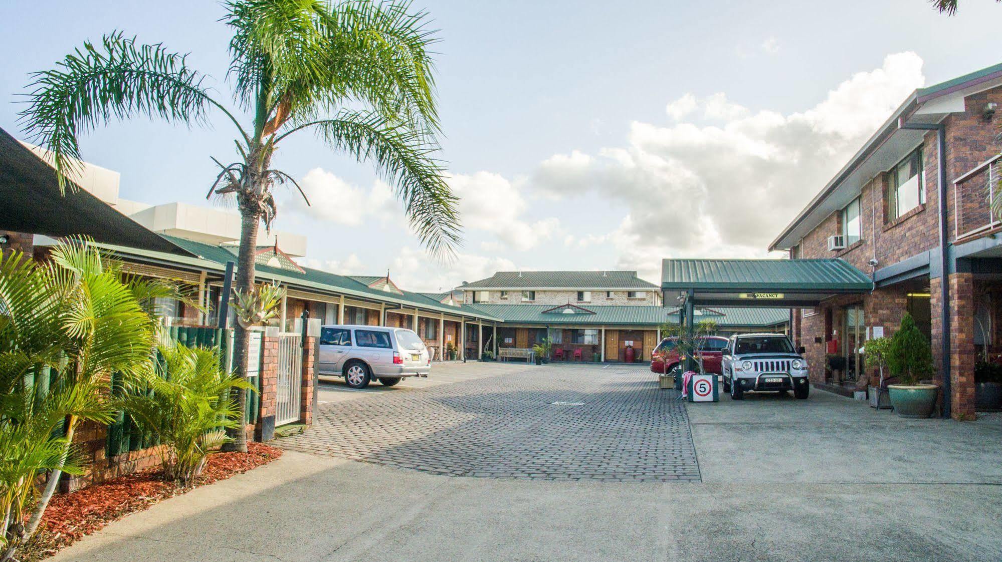 Arabella Motor Inn Tweed Heads Exterior photo